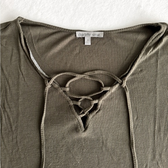 Charlot Russe Tee - Picture 2 of 5